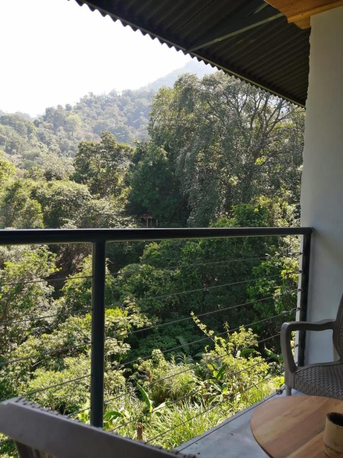 米卡 Pistacho旅舍 外观 照片